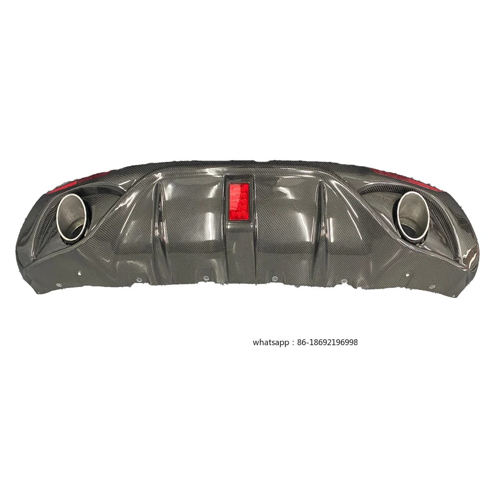 Newest Style Carbon Fiber Rear Diffuser With Lamp for Romeo Alpha Giulia