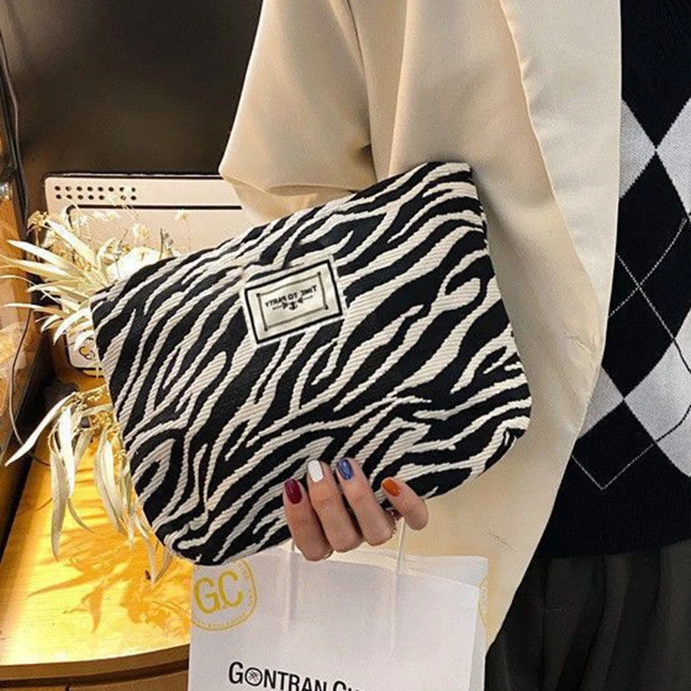 Random Organizer Bag Zebra-Print Makeup Bag Toiletry Bag Women'S Handbag Clutch Bag Convenient Large Capacity Storage Bag