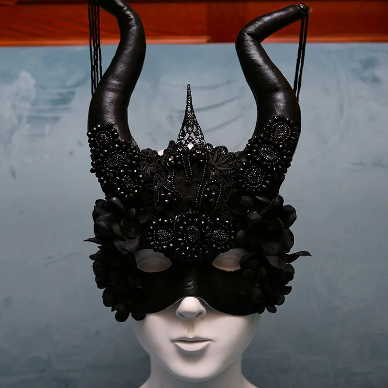 검은 뿔 과장된 할로윈 재미 있은 전면 멋진 드레스 파티 연례 회의 베니스 라이브 방송 여성 마스크 마스크