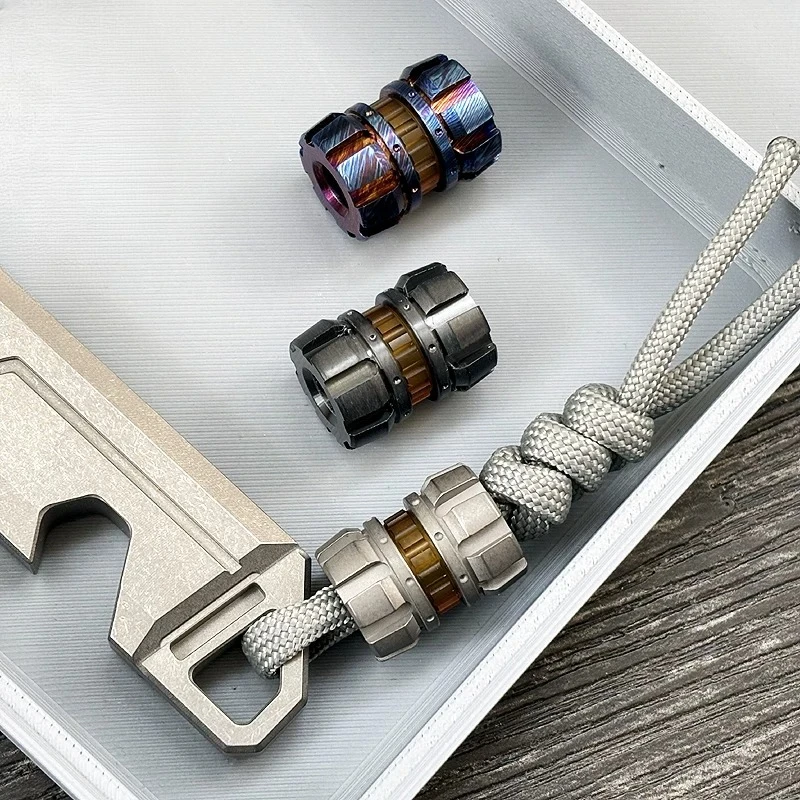 xgedc-mecha-style-paracord-knife-pendant-stress-relief-toy-accessories-slip-card-pendant
