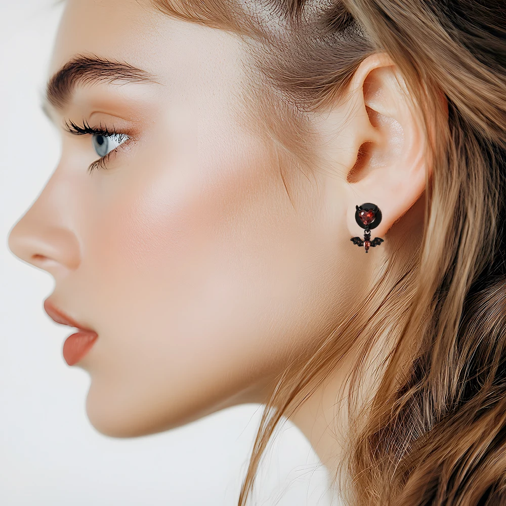 1PC Stainless Steel Round Ear Expanders Gauges Red  Zircon Demon Bat Ear Plugs Tunnels Body Piercing Jewelry 8-16mm