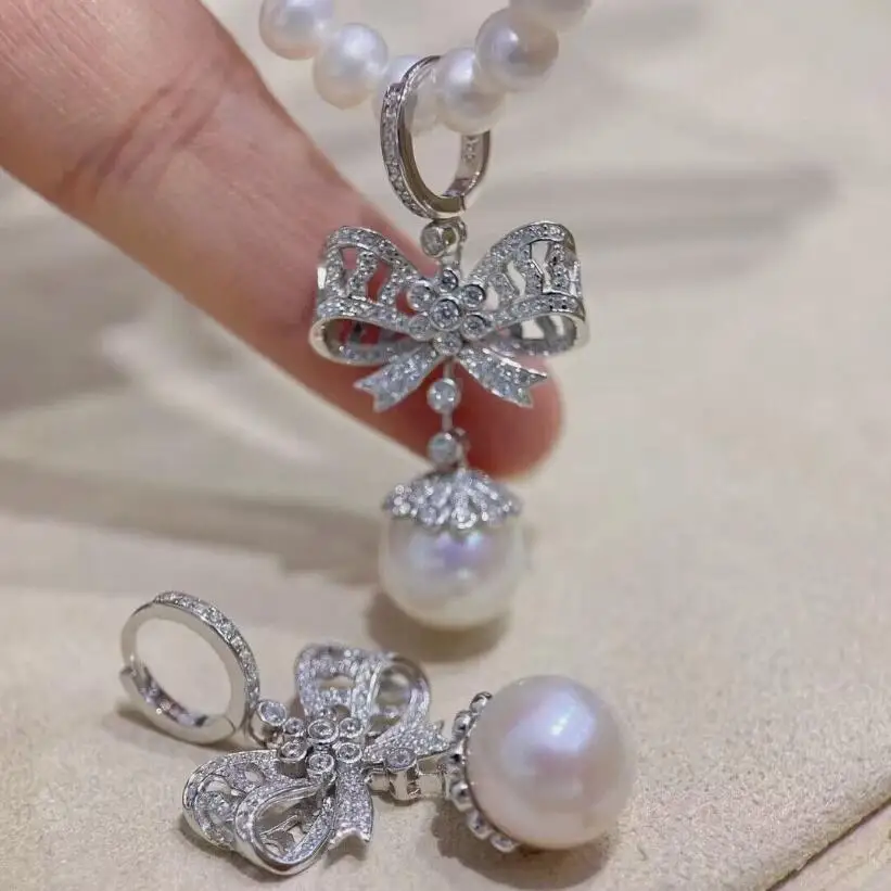 

gorgeous pair of 10-11mm south sea round white pearl dangle earring 925s