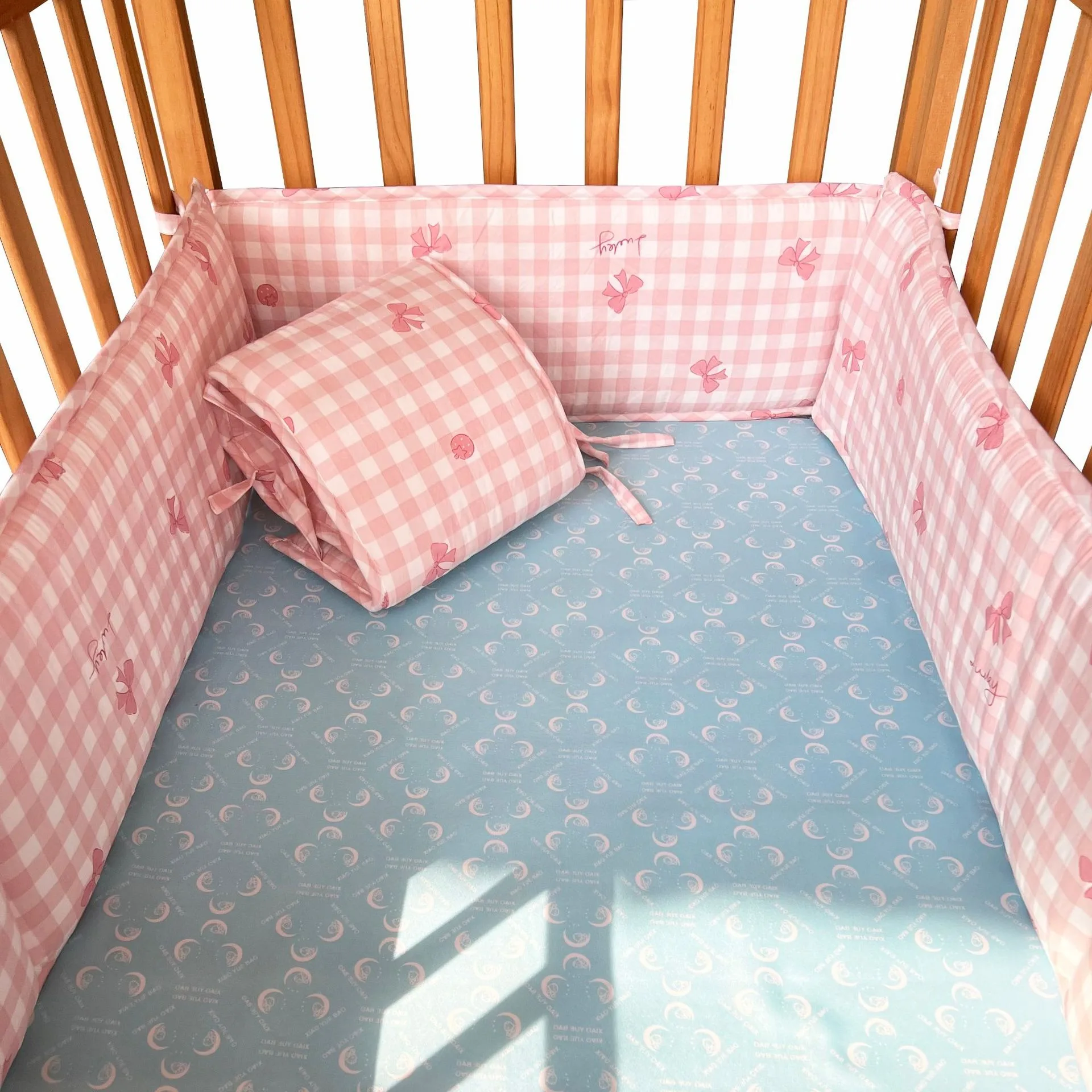 Solid Color Baby Crib Fence Cotton Bed Protection Railing Thicken Bumper Crib Around Protector for Baby Room Decor view 6