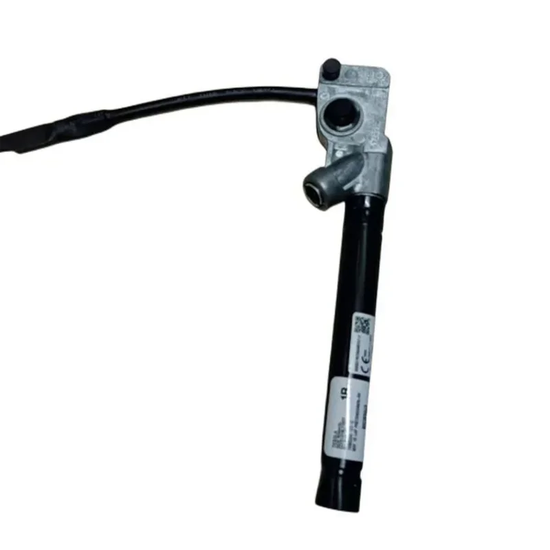 Penahan sabuk pengaman suku cadang otomatis untuk Tesla Model 3 Tensioner sabuk pengaman ten1090322-c1-c-g