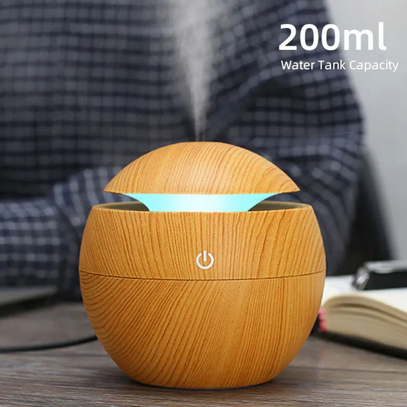 

200ml Mushroom Wood Grain Humidifier USB Plug in Household Desktop Mini Portable Spray Moisturizing Atmosphere Night Light