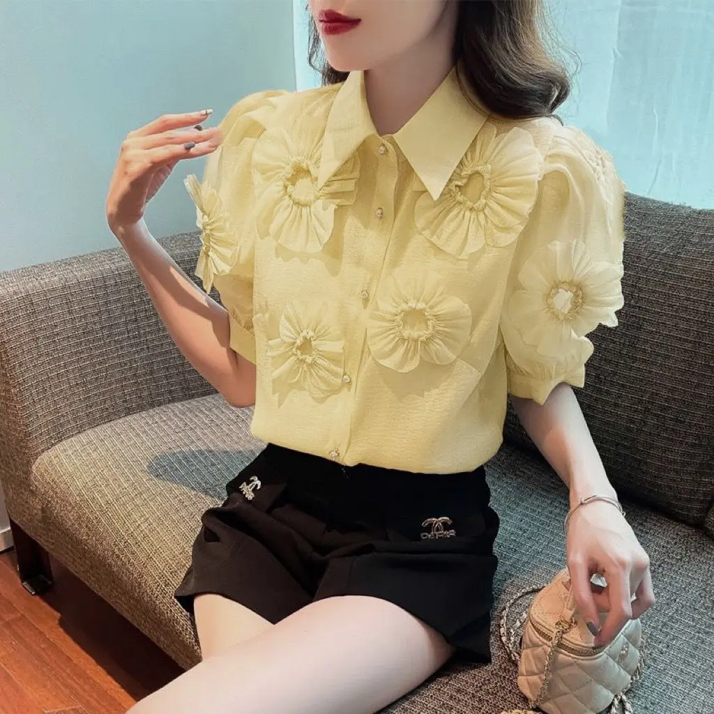 Camisas de manga curta para mulheres, tops de decoração linha brilhante, blusas monocromáticas, patchwork senhora do escritório, nova tendência, moda verão, 2024