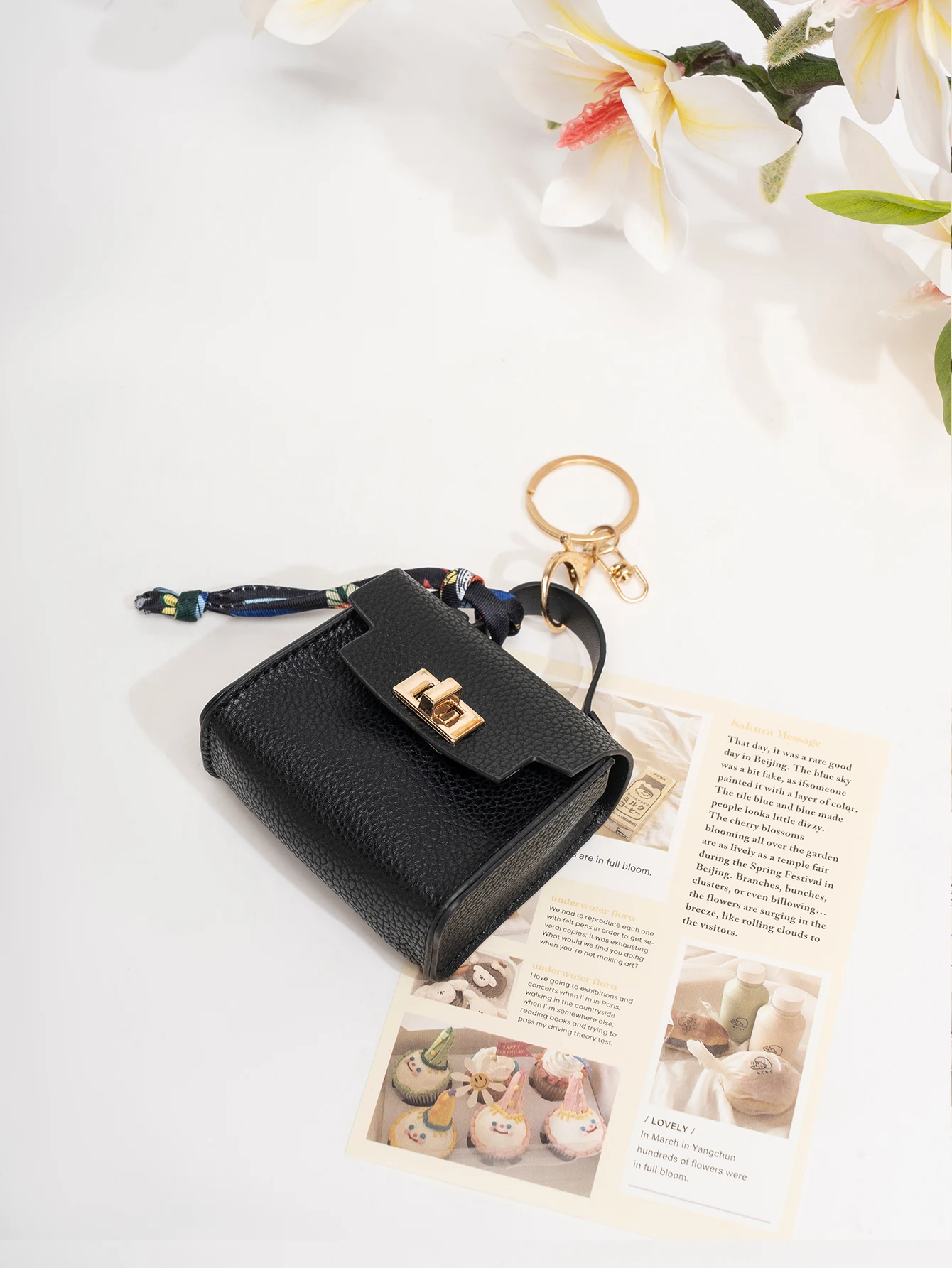 New style Mini House Small Bag Handheld Portable Hand Rope Bluetooth Earphone Bag Zero Wallet Multi functional Small Bag view 4