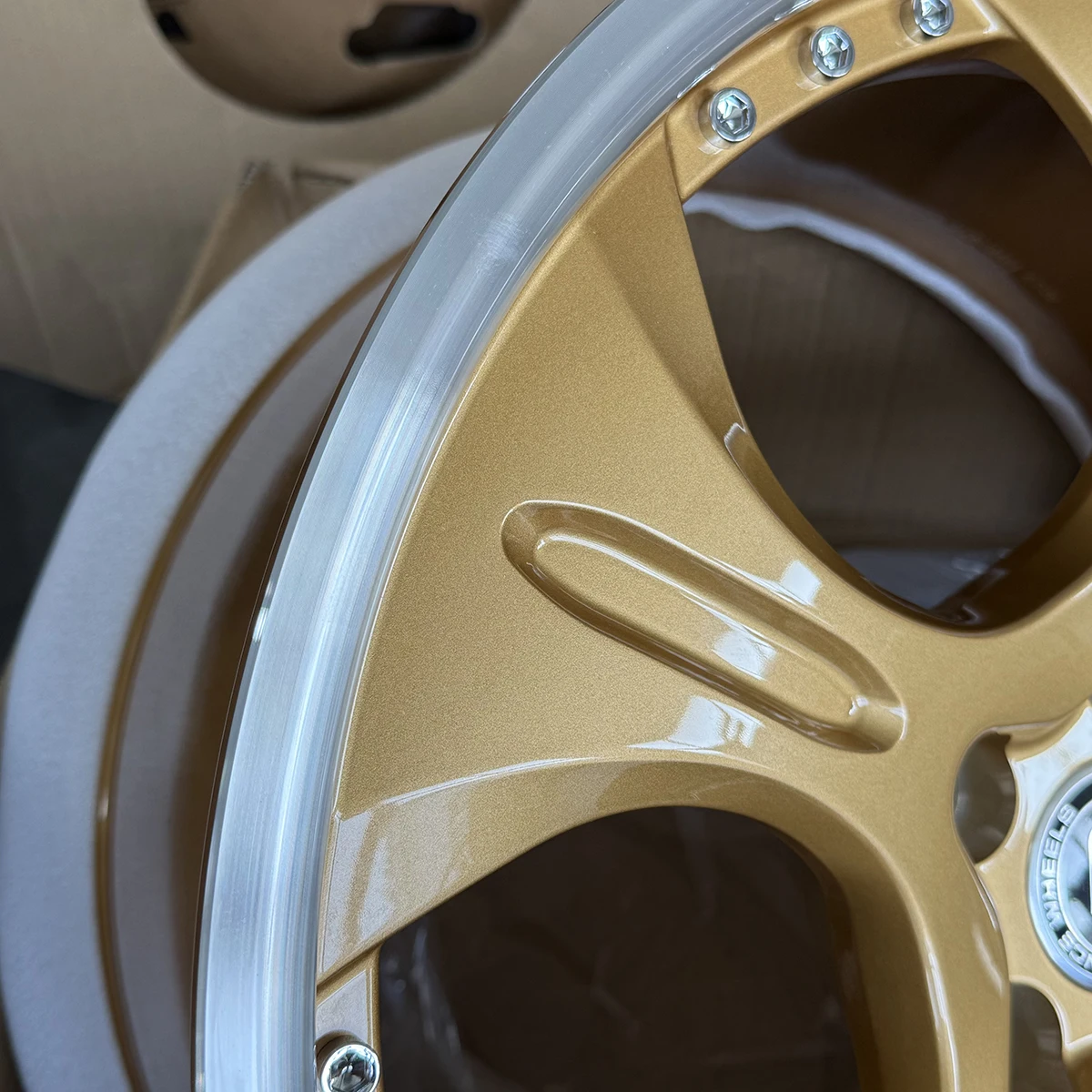 Xianglun New Ultra Lightweight 17-26 Inch Forged Aluminum Alloy Rims 25mm Multi Spoke Track Ready Retrofit/Upgrade Customizable