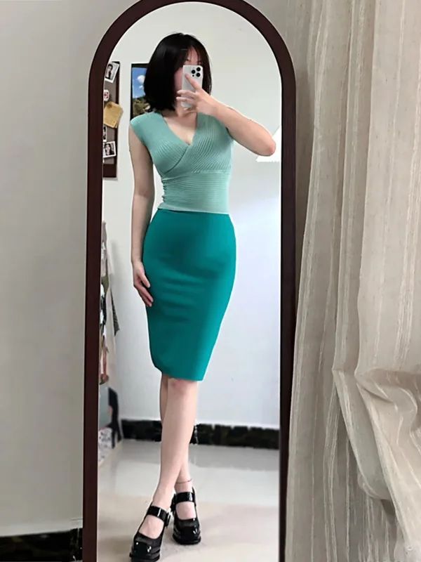 

Mint Green Cross V-Neck Sleeveless Knitted Vest Women Summer Slim Fit Waist Cinch Pure Desire Short Style Show Body Top