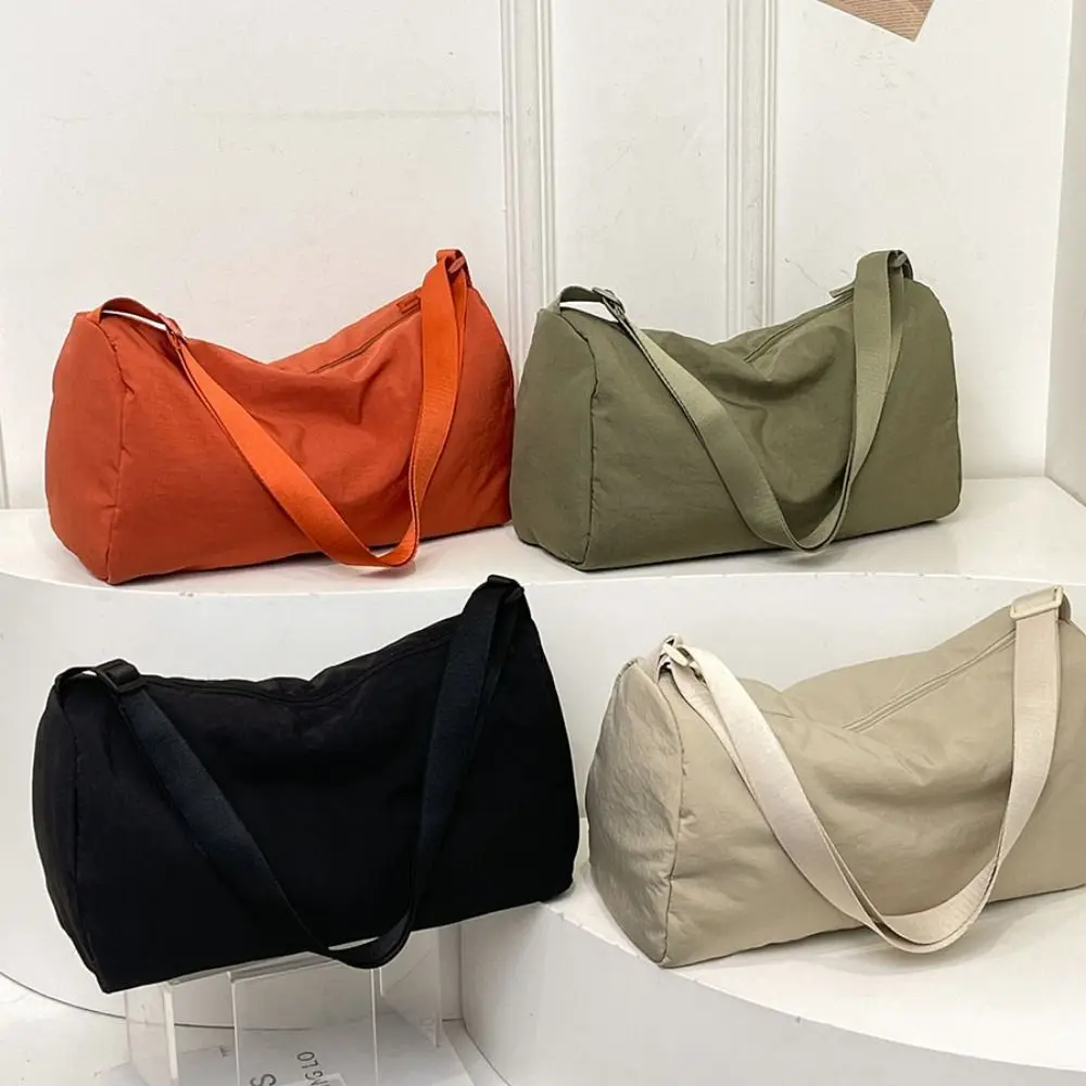 

Fashion Korean Style Versatile Shoulder Bag Large Capacity Solid Color Simple Crossbody Bag School Bag Dumpling Bag Travel