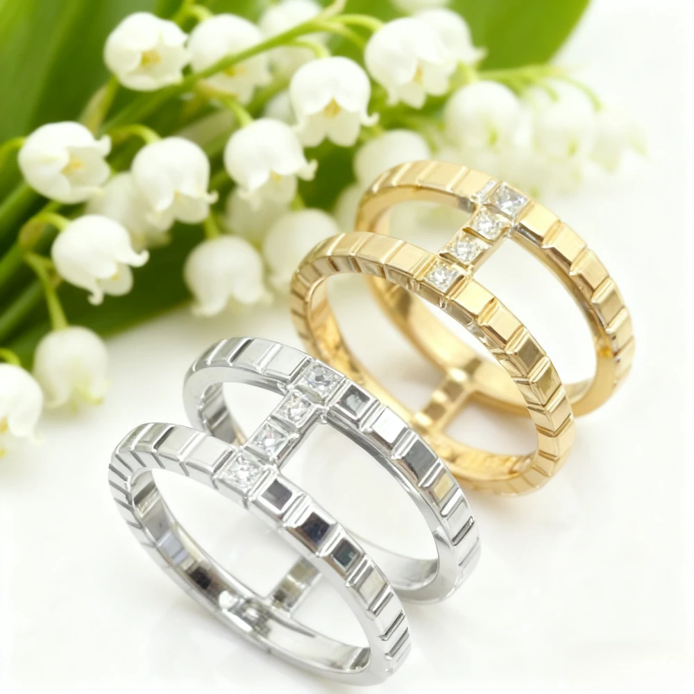 

Элегантные аксессуары 2025 г. Новое кольцо с цирконом «елочка» — набор Diamond Ice — кольцо с блоком, универсальное и привлекательное