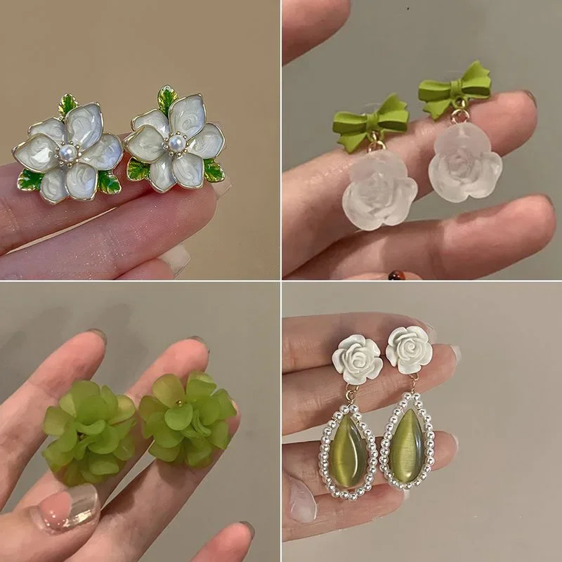 Korean Style Summer Fresh Small Green Bowknot Earrings Cute Zircon Flower Pearl Clip on Without Piercing for Women Party