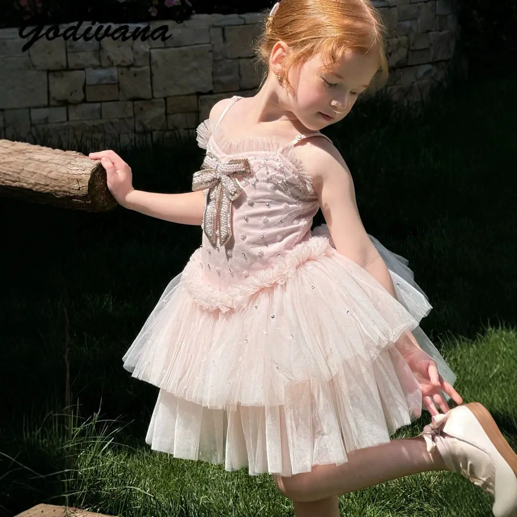 Sweet Baby Girls 2026 Summer New Heavy Pink Gauze Suspender Dress Childrens Beading Bows Ballet Tulle Birthday Party Tutu Dress