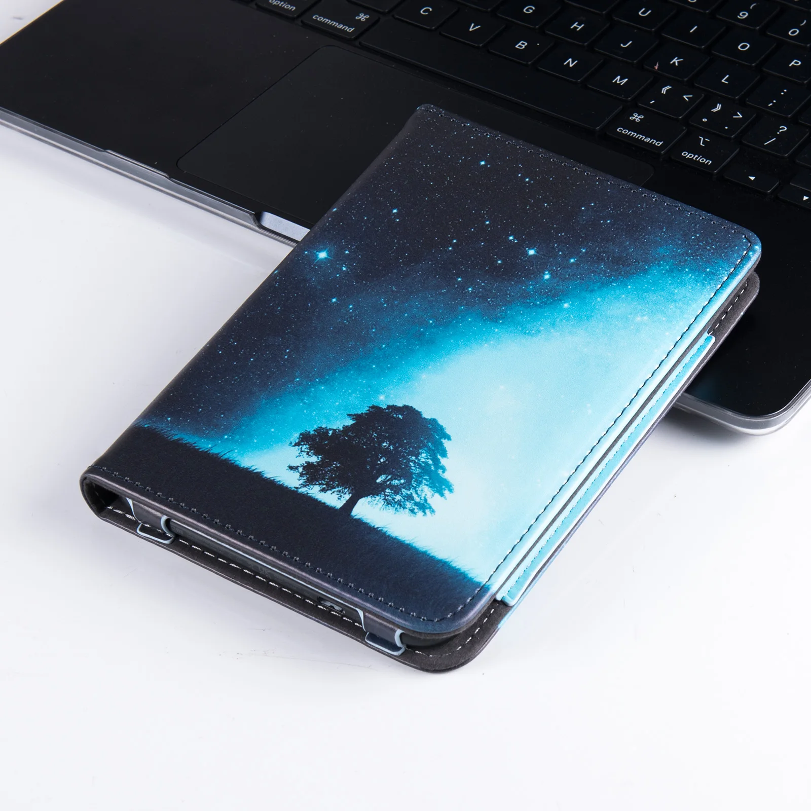 

Stand case for Onyx Boox Faust 2 3 4 5 6 7 e-Reader - PU Leather Sleeve Cover with Two Hand Straps