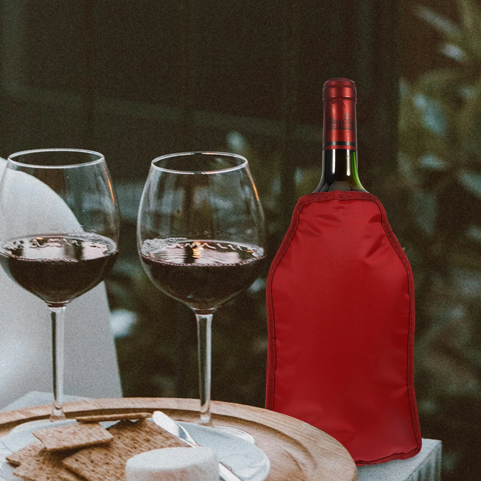 

Wine Cooler Sleeve Reusable Wine Bottle Insulation Portable Beer Cover Gel Ice Packs for Camping Travel Gel Ice Packs for Cooler