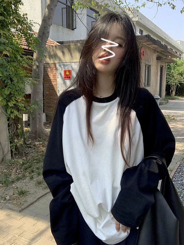 

Long Sleeve T-Shirts Womens Oversized Casual Cotton Tops Loose Fit Retro Aesthetic Comfortable Fabric Stylish Fall School Daily