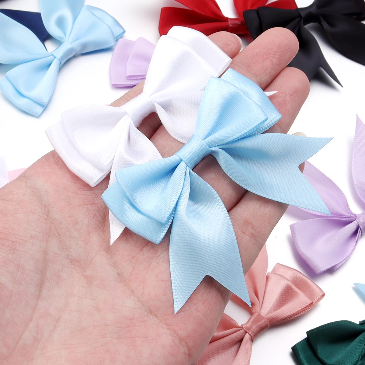 10 Stück/Set Satin-Schleifenbänder, niedliche, farbenfrohe Dacron-Doppelschicht-Schleifenblumen für DIY-Bastelarbeiten, Kleidungsdekoration, Accessoires