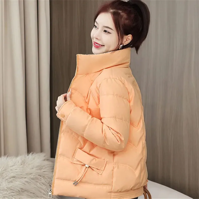 Winter Short Cotton-Padded Coat Women 2023 NEW Fashion Loose Pure Colour Jacket Stand-Up Collar Bowknot Pocket Outerwear Female