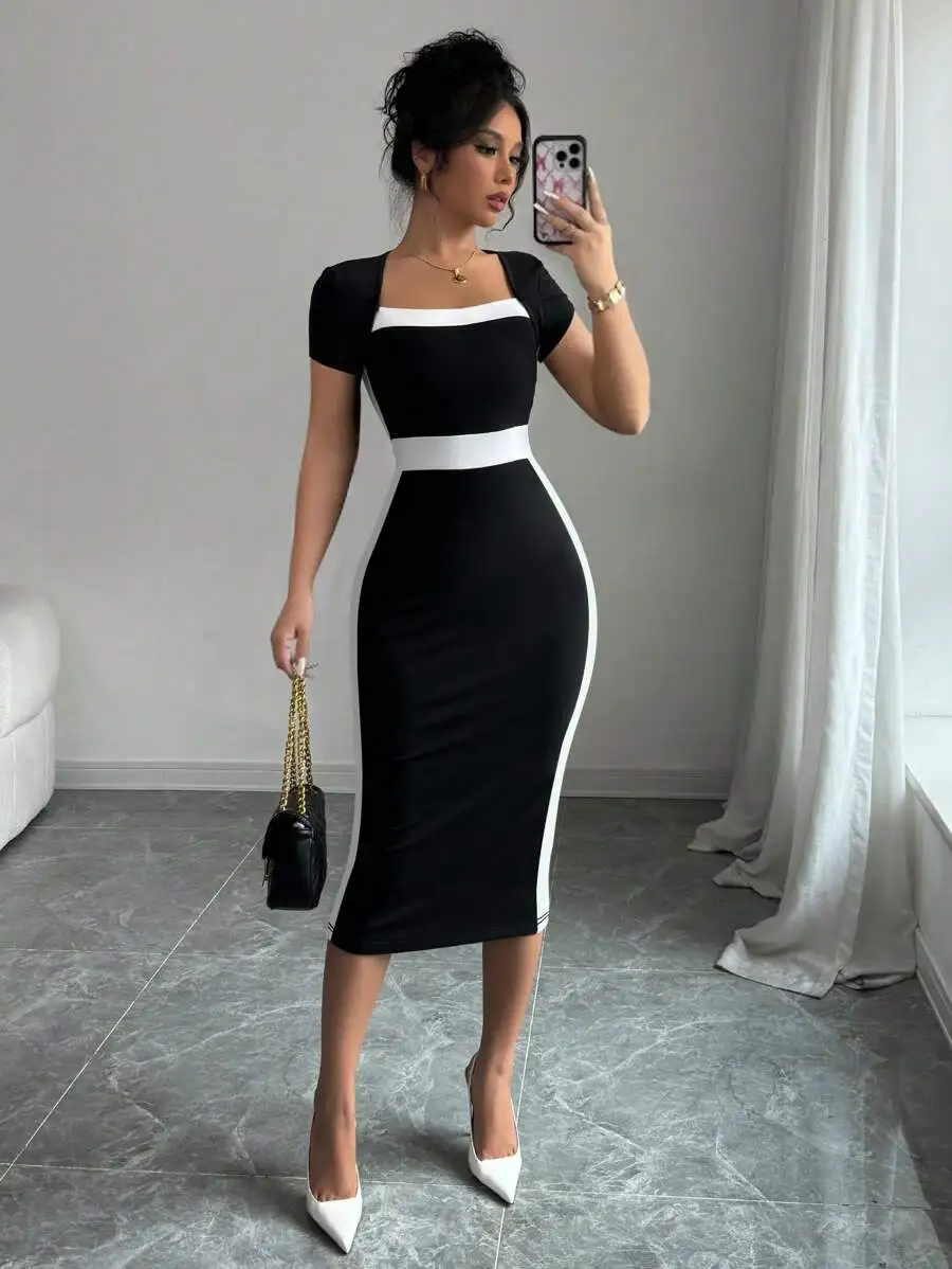 

Colorblock Bodycon Midi Dress with Square Neck and Side Stripe