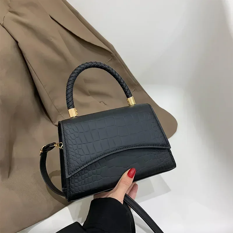 Sac à main solide en cuir PU pour femmes, sac à poignée supérieure, sacs à bandoulière décontractés, créateur de mode