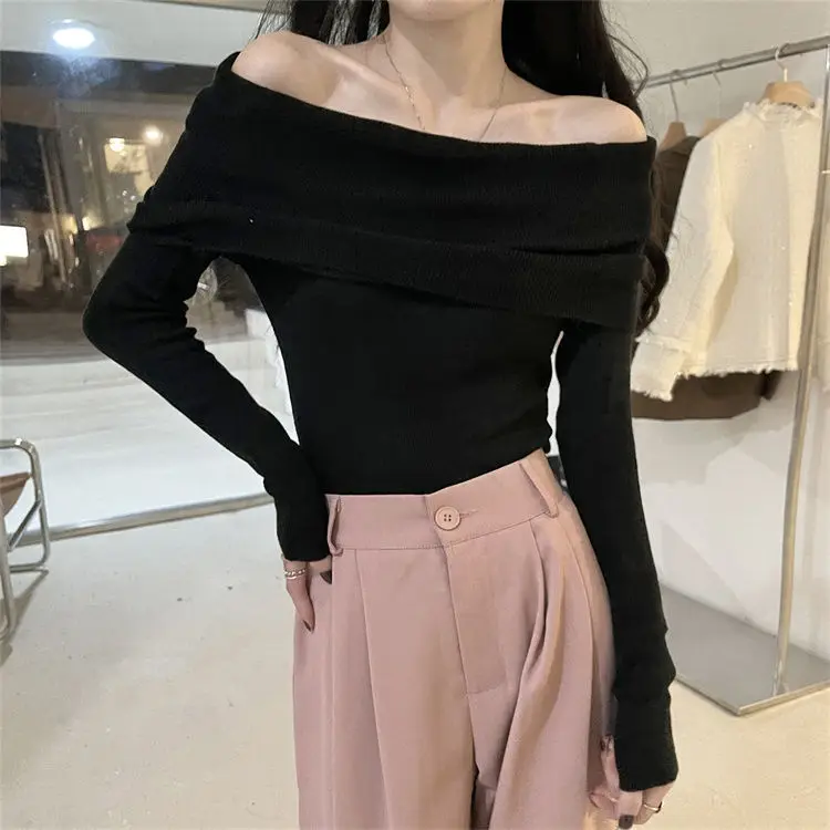 Autumn Winter Strapless Long Sleeve Bottom Shirt T-Shirt Women Gentle Wind Tight Inner One-Shoulder Knitted Sweater Sexy