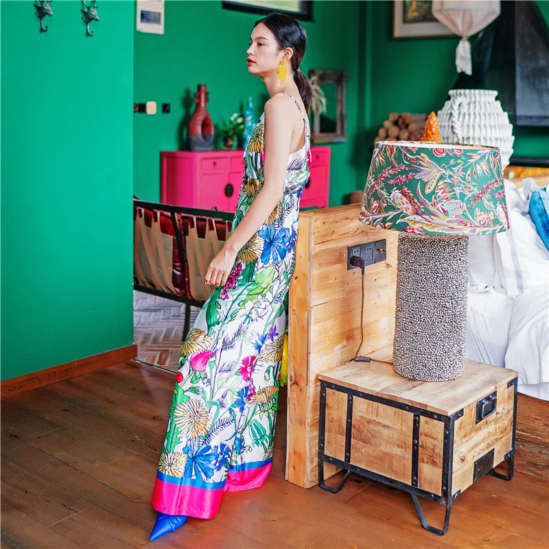 Design original de cetim de seda gelada com decote em V profundo Ne Macacão com estampa de floresta tropical Calças largas de cintura alta Calças compridas de poliéster...