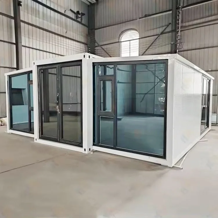 Customized 40-foot Mobile 3-bedroom Kitchen And Bathroom Container Expansion Pre-fabricated Modular House