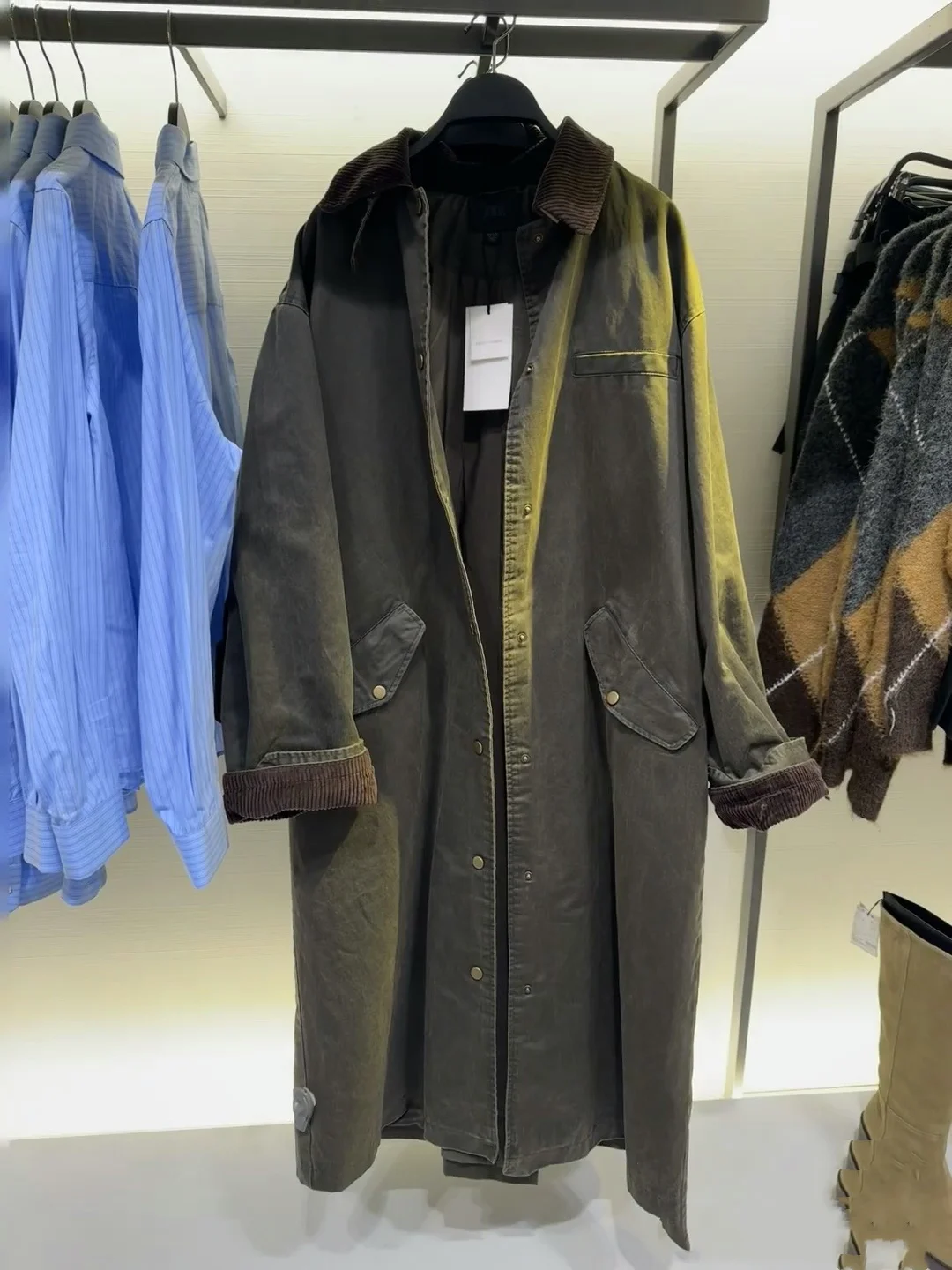 

Весна 2025: Новое поступление! Женское высококачественное пальто из вельвета и вощеной кожи с длинным воротником. Модное, винтажное, свободного кроя, для повседневной носки.