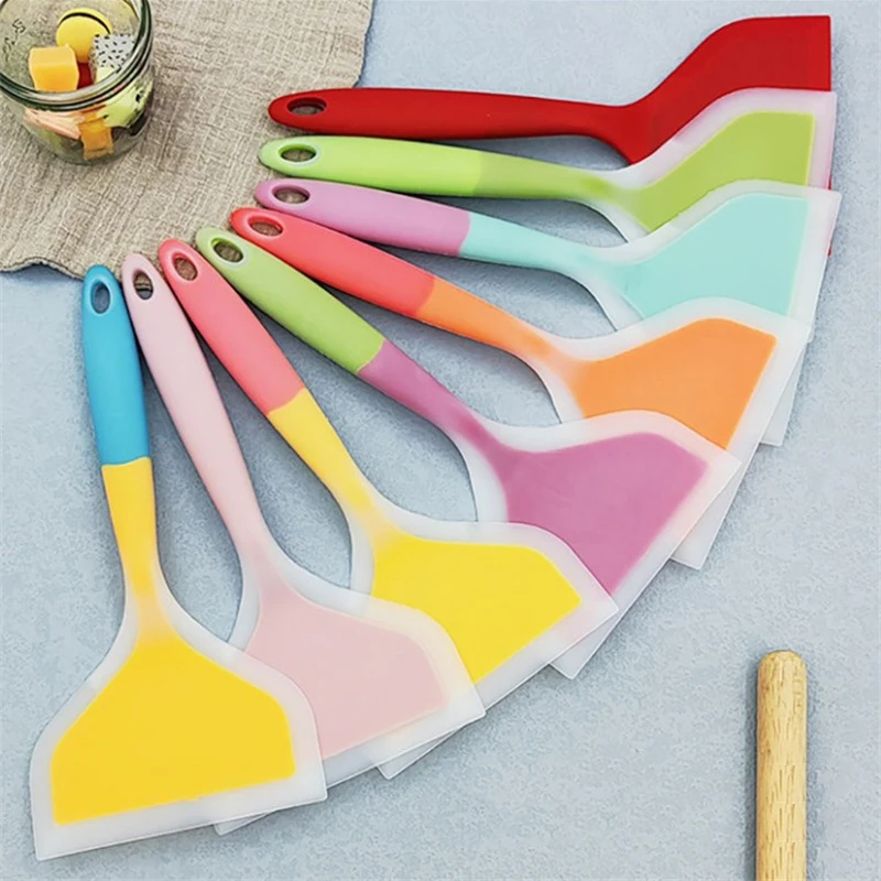 Utensilios de cocina de silicona de Color aleatorio, espátula para carne de res, huevo, raspador de cocina, pala ancha para Pizza, 1 piezas
