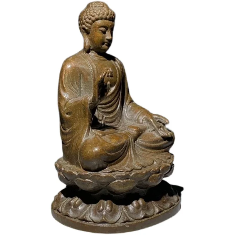 

Old Buddha statues of Sakyamuni in Tibetan Buddhism, old goods, old objects made from rural areas, collection of old Buddha stat