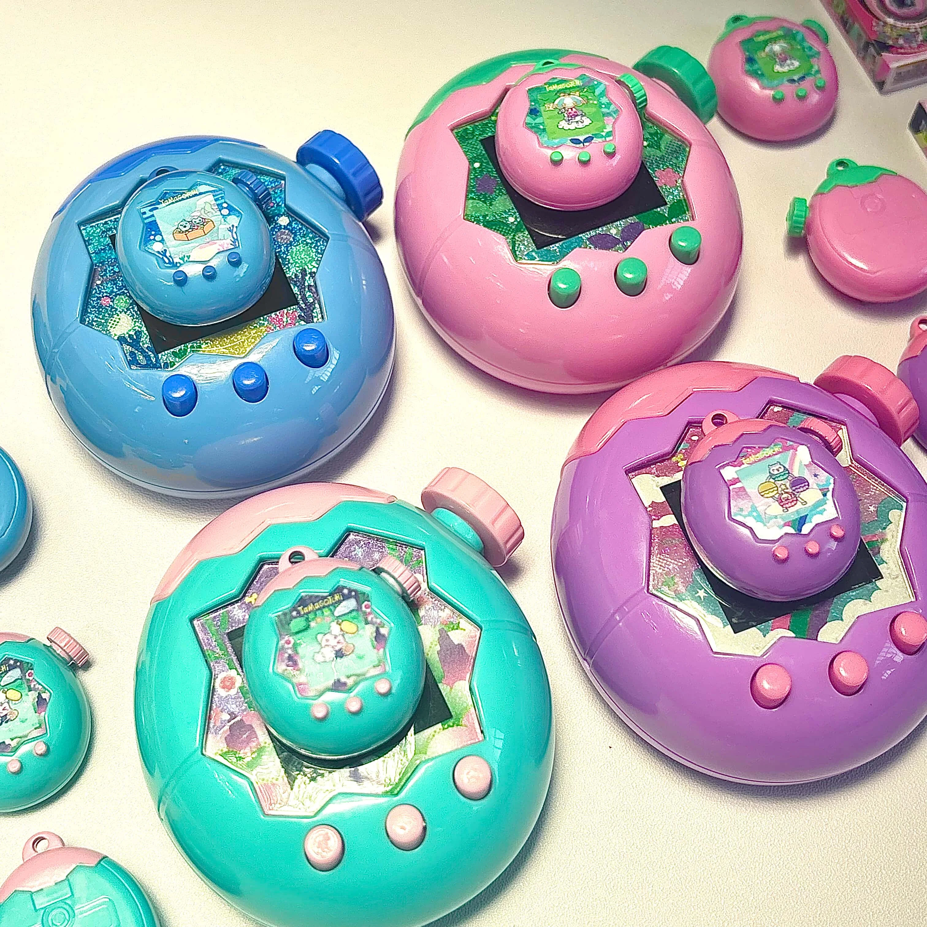 Lindo Tamagotchi Paradise Series, Mini Colgante Electrónico, Mascota Virtual en Miniatura, Accesorios de Simulación, Modelo de Juguete, Llavero