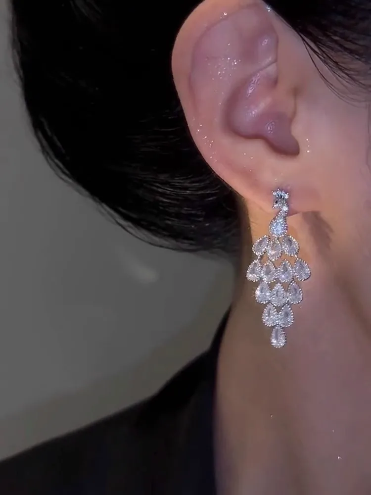 New Fashion Shiny Zirconia Peacock Drop Long Hanging Earrings for Women Charm Holiday Beach Earrings Wedding Party Jewelry Gifts