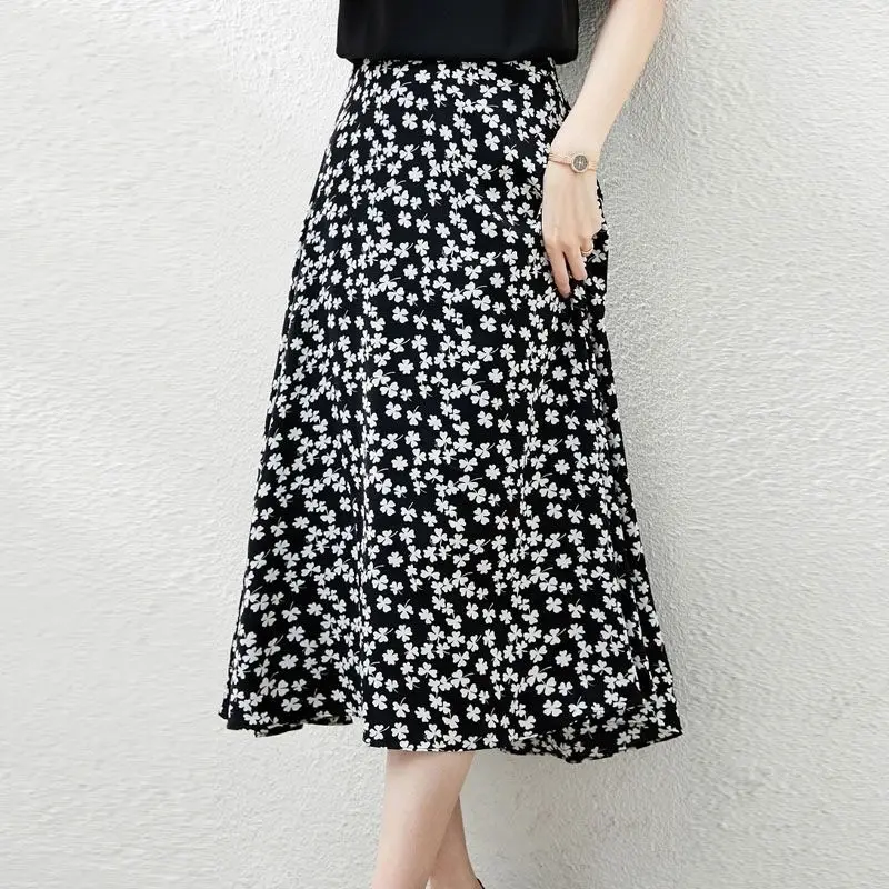 

Женская юбка с цветочным принтом, эластичная, А-силуэта, облегающая, с высокой талией, миди, с принтом четырехлистного клевера