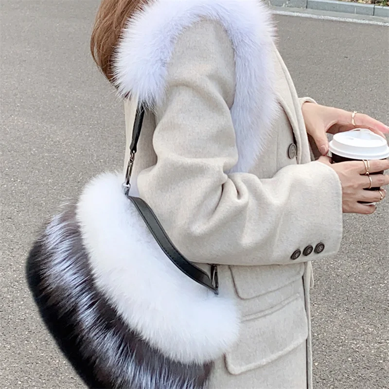 

Women's Fur Handbag Shoulder Bag Simple Designer 2022 Winter Fur Women's Handbag Handbag Fashion Women's Armpit Bag Shoulder Bag