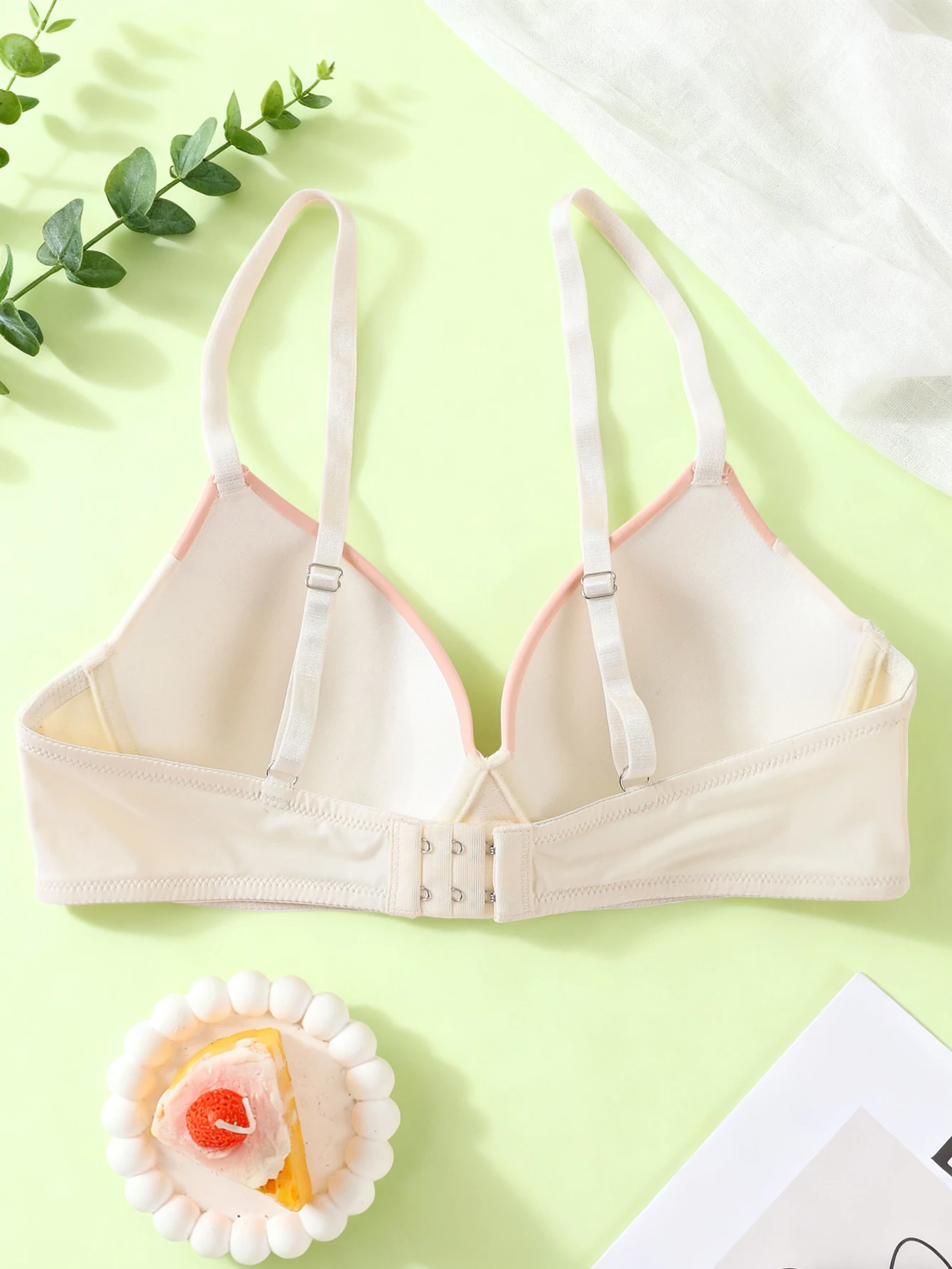 قطعة واحدة - حمالة صدر نسائية - حمالة صدر رافعة للشابات - دعم Underwire لمنع الترهل - ملابس داخلية نسائية بسيطة بلون موحد - مناسبة للمنزل والمكتب والسفر والتمرين وما إلى ذلك