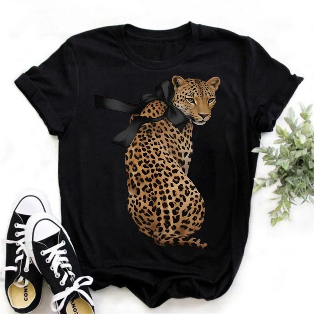Vintage Leopard Print Crewneck Short Sleeve Unisex Casual Cotton Graphic T-shirt with Cute Bow and Stylish Details