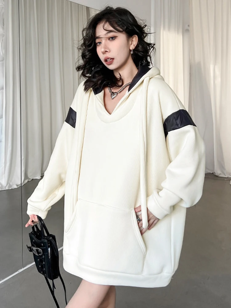 [EAM] Color-block Thick Sweatshirt New Hooded Long Sleeve Loose Fit Women Big Size Fashion Tide Spring Autumn 2023 1DH4376