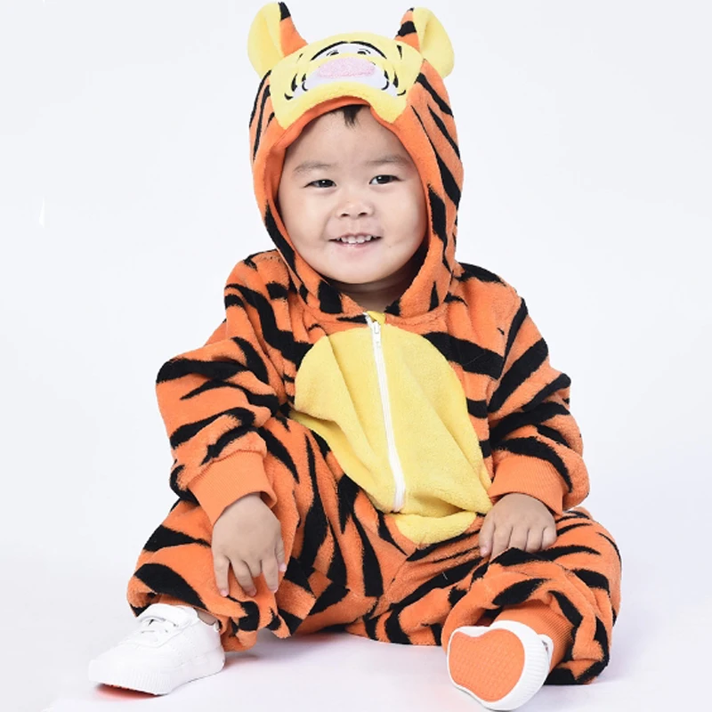 Disney Pajamas Pooh Bear Child Siamese Pajamas Tigger Long Sleeves Tracksuit Cute Baby Hooded Crawling Clothes Wholesale