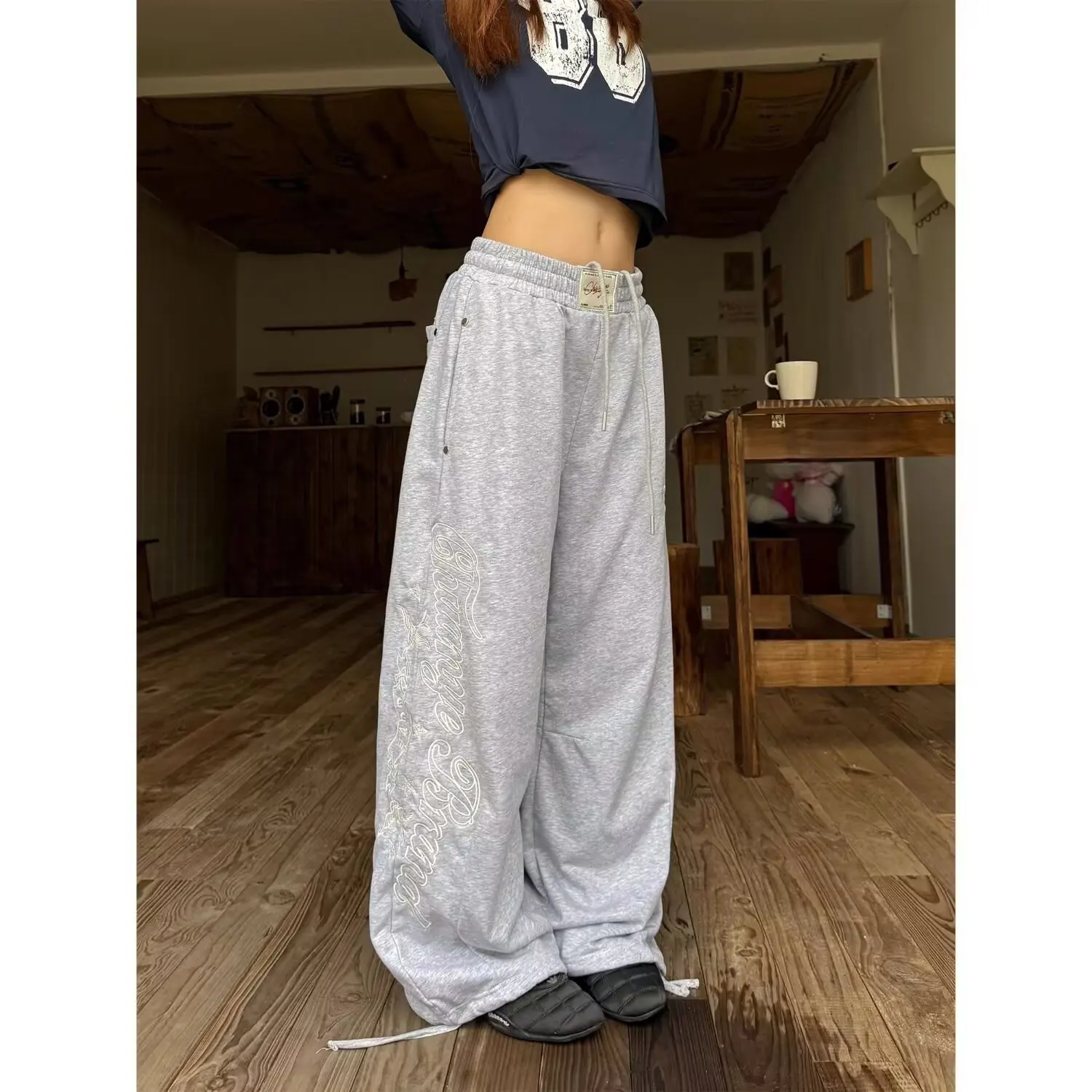 

Свободные мужские спортивные брюки в американском стиле, осень-зима, большие размеры, прямые брюки с широкими штанинами, повседневные брюки с эффектом похудения