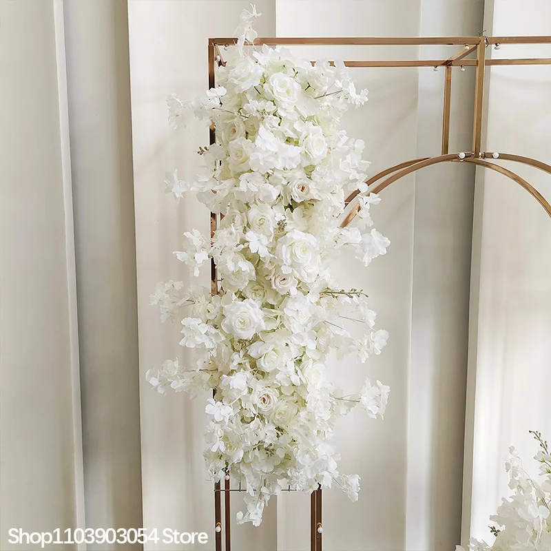 Dreieckiges Blumenarrangement Künstliche Blumen Weiße Rose Delphinium Hochzeitsdekoration Hängende Blumenreihe Tischdekoration Blumen – Detail 2