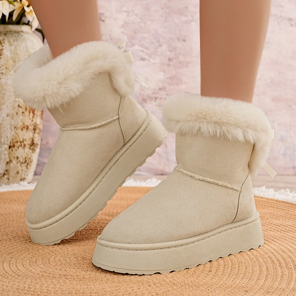 

Warm Fleece Short Snow Boots Women's Large Size Thick Bottom Cotton Shoes Rubber Shoe Upper Part Winter Butterfly Knot Boots