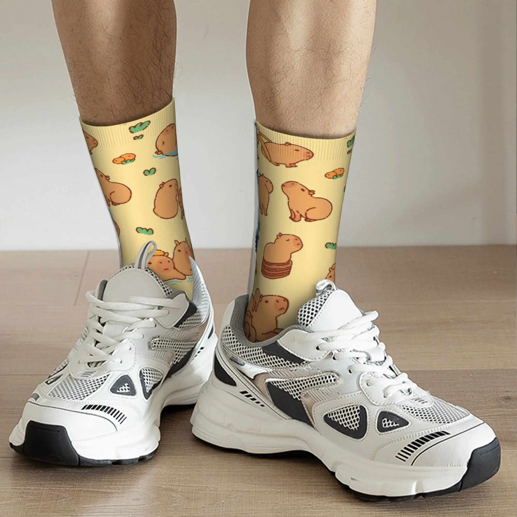 Coole Strümpfe, niedliche riesige, zellige Capybara-Socken für Damen und Herren, warme, weiche Skateboard-Crew-Socken