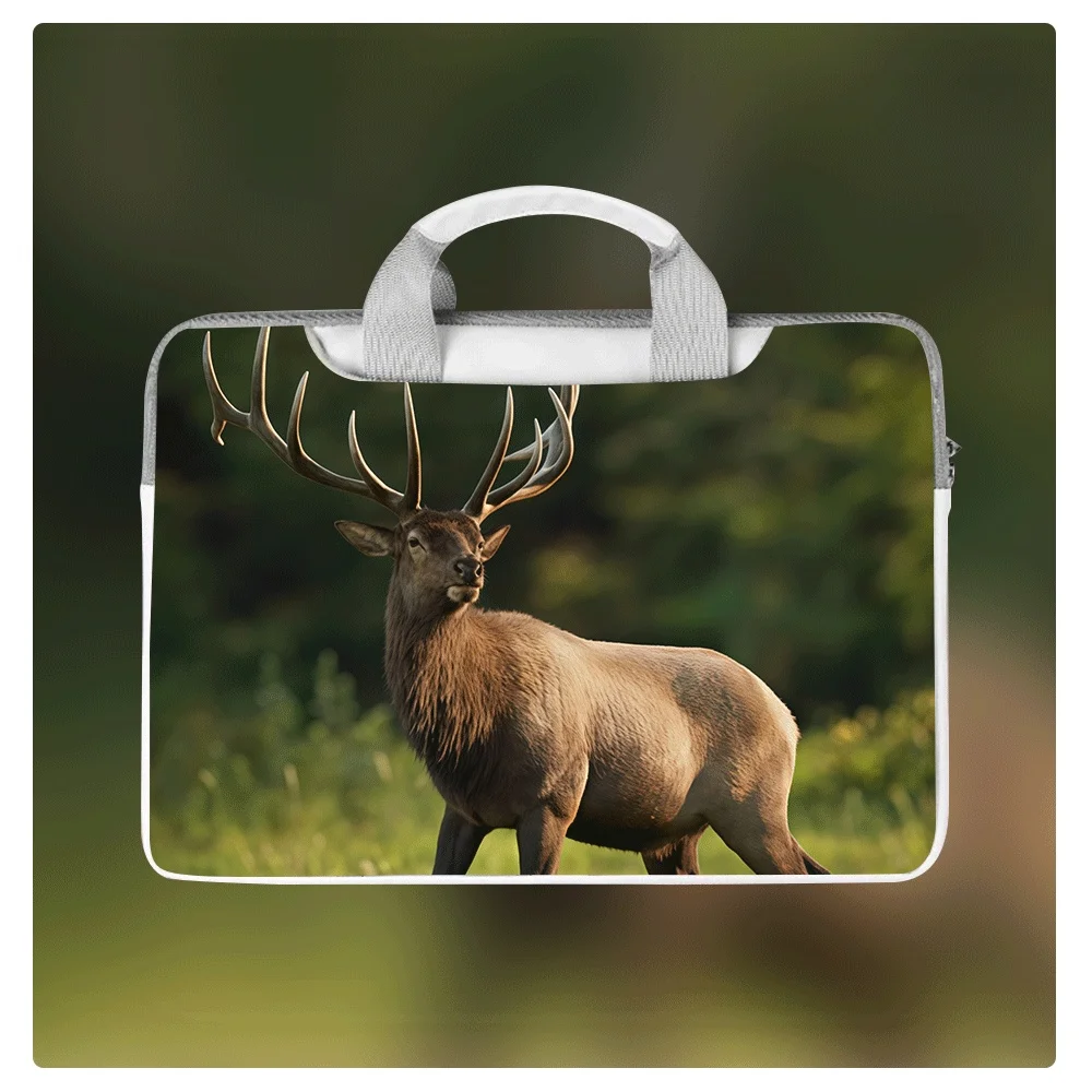 

Lovely Deer Pattern Laptop Shoulder Bag 13 13.3 14 14.6 15 15.6 16 Inch Shockproof Waterproof Large Capacity Bag For Notebook