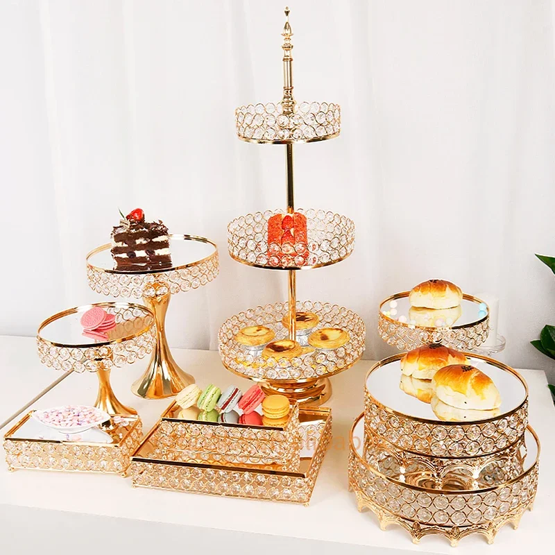 New Design Party Decorations 16pcs Set Aluminum Alloy Gold Dessert Stand Wedding Supplies Cake Stand Set for Dessert Table