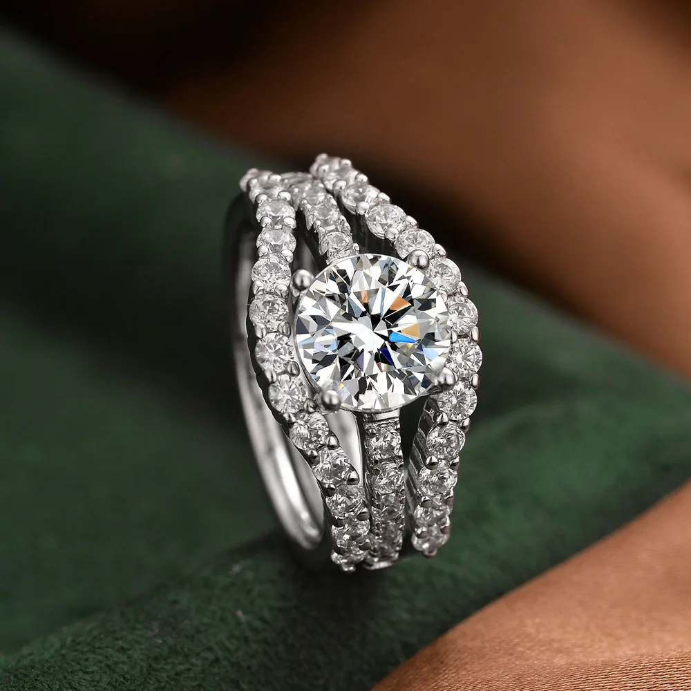 

925 Sterling Silver Women's Engagement Ring, three-piece set design, wearable separately, fully inlaid with 5A cubic zirconia.