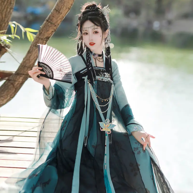 ชุด Hanfu ปักลายราชวงศ์ถังแบบดั้งเดิมของผู้หญิงชุดเต้นรำสไตล์จีนโบราณสง่างาม