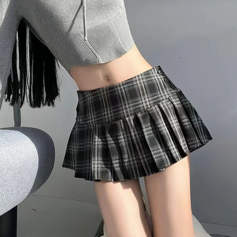 Vintage Plaid Pleated Skirt Women Y2K Korean Preppy Buttons Mini Skirt Ladies Street Low Waist Sexy Unlined Super Short Skirts