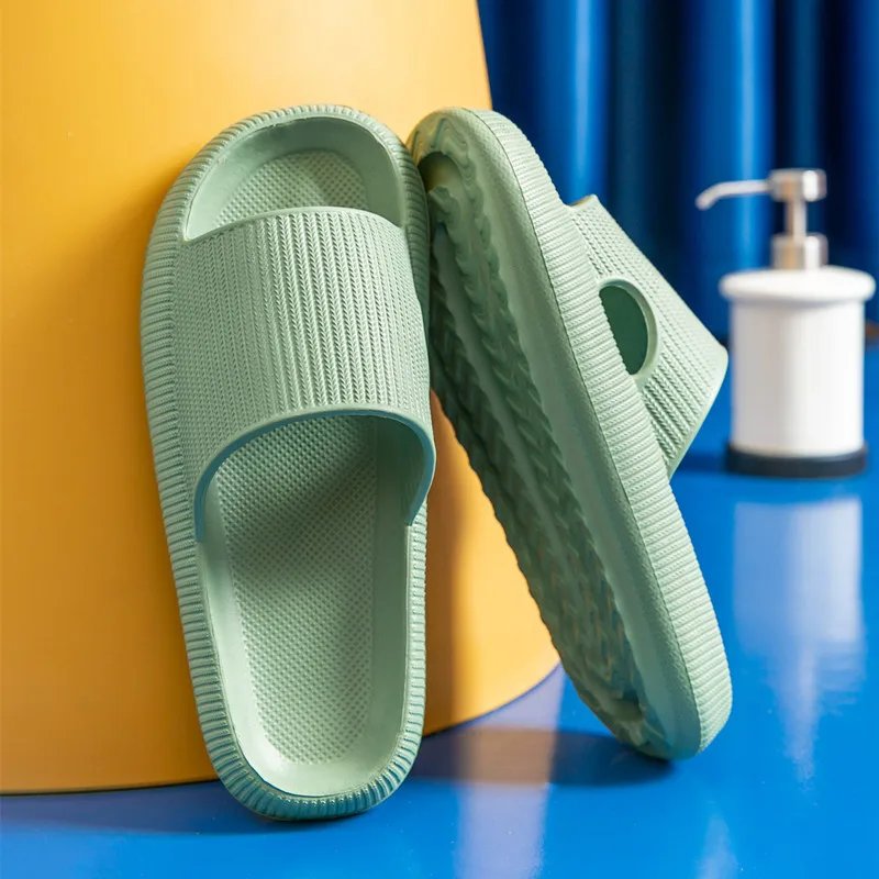 Hausschuhe EVA Sandalen Hausschuhe Einfache Männer Frauen Tragen Dicke Sohlen Rutschfeste Sommer Viertel Badezimmer Dusche Indoor Hause Casual