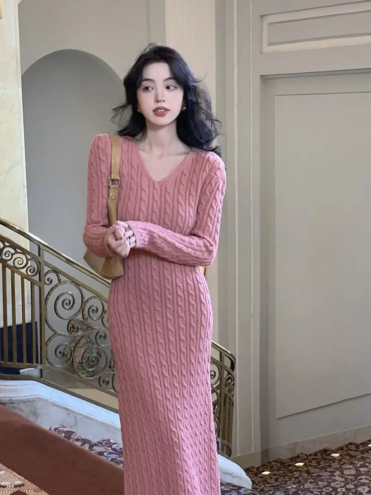 

Осень-зима тонкий свитер Новое поступление французское элегантное эластичное тонкое трикотажное платье с длинным рукавом однобортное плотное CQ223