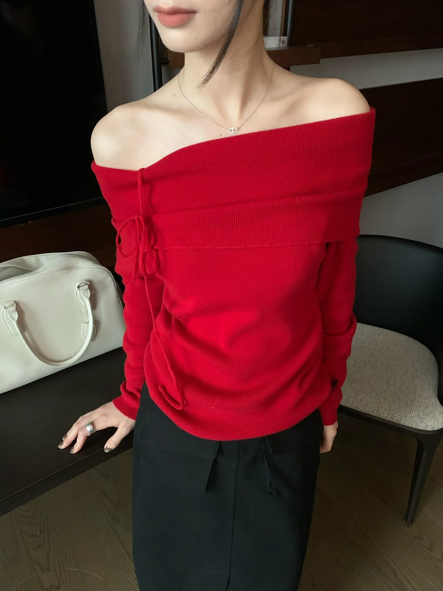 

Pure Desire Sle One-oulder Korean Lazy Thin Knitted Sweater Autumn Season Lightweight Comfortable Women's Faion Top